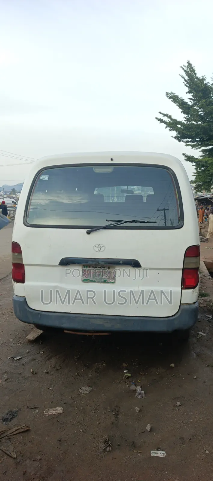 Toyota HiAce 2005 White