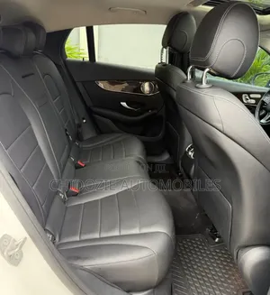 Mercedes-Benz GLC-Class 2017 White