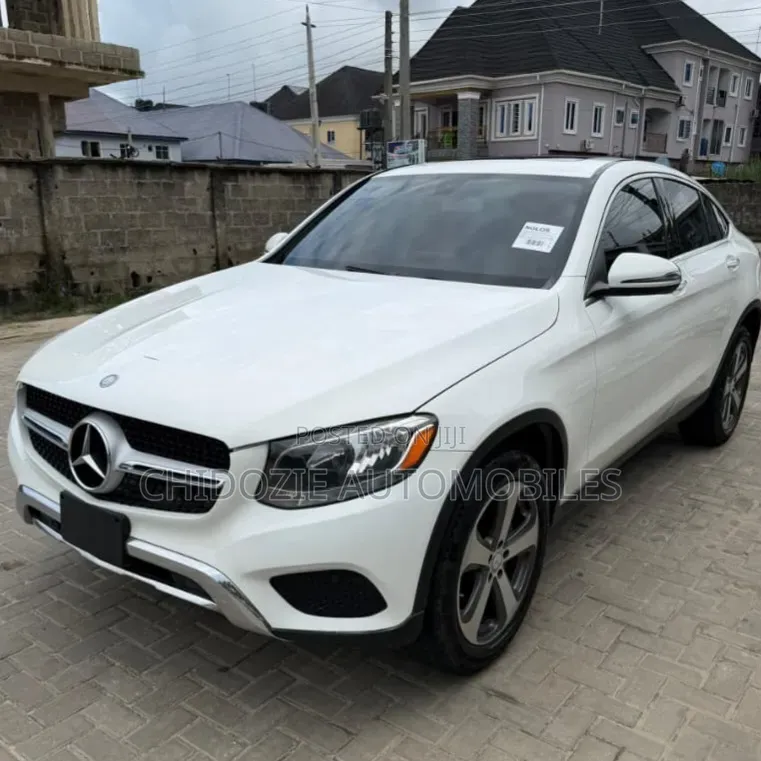 Mercedes-Benz GLC-Class 2017 White