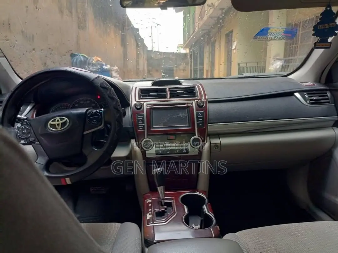 Toyota Camry 2012 Black