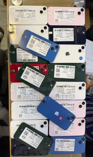 Apple iPhone 13 128 GB