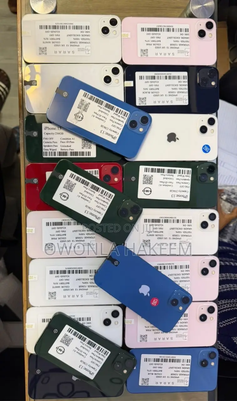 Apple iPhone 13 128 GB