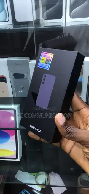 New Samsung Galaxy S24 256 GB Purple