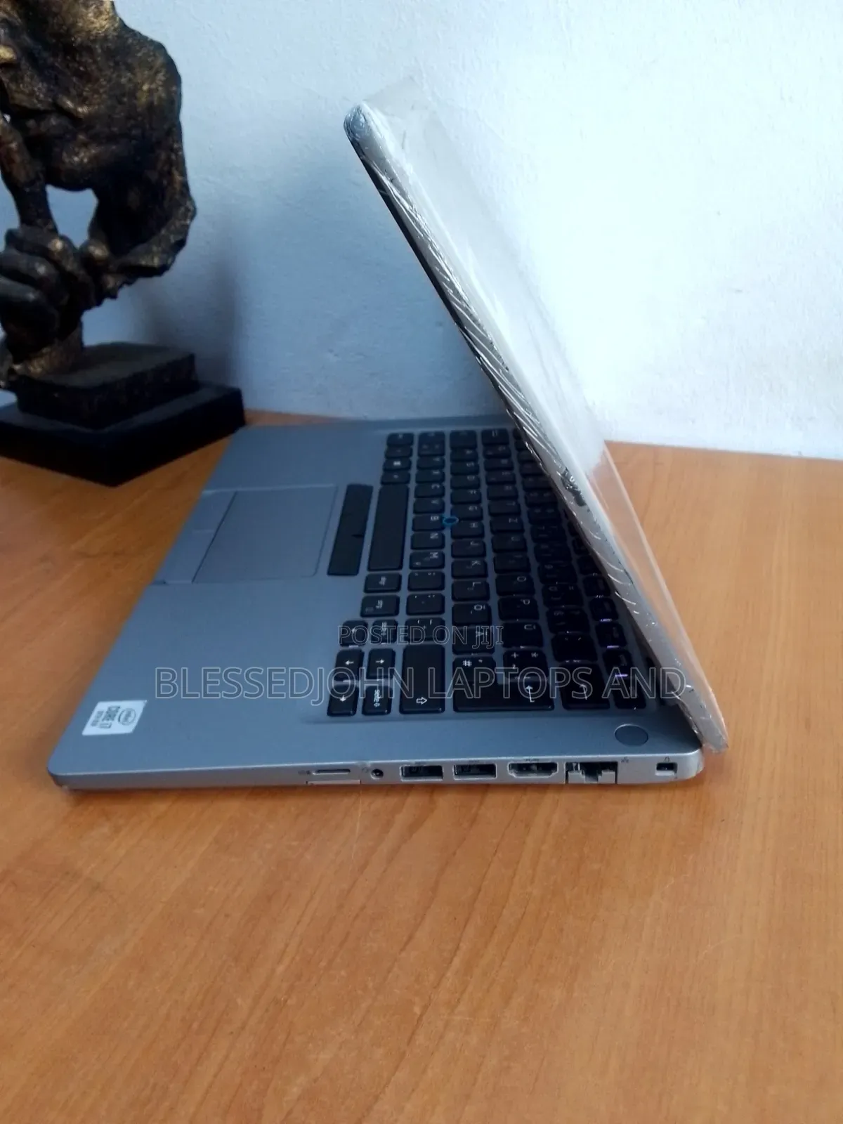 Laptop Dell Latitude 5310 16GB Intel Core i7 SSD 512GB