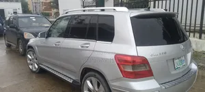 Mercedes-Benz GLK-Class 2010 Silver