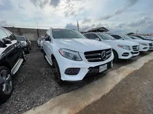 Mercedes-Benz GLE-Class GLE 400 4MATIC 2018 White