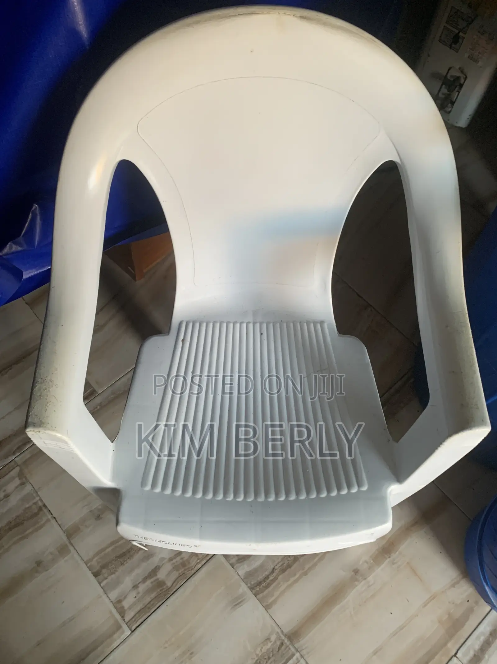 Plastic Chair