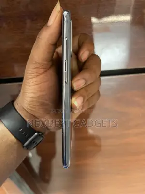 Samsung Galaxy S20+ 128 GB Black