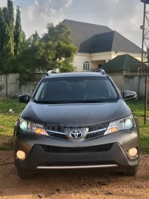 Toyota RAV4 2015 Gray