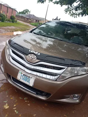 Toyota Venza V6 2011 Brown
