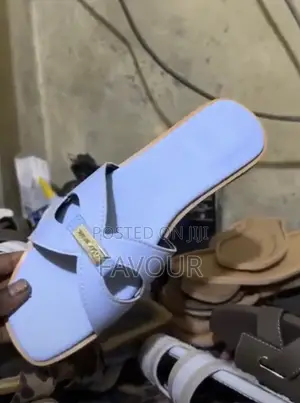 We Deal On Handmade Footwear We Create Magic To Ur Feet When It Comes