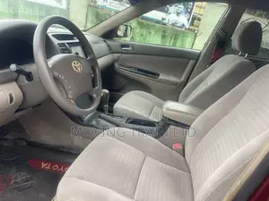 Toyota Camry LE 4dr Sedan (2.4L 4cyl 5A) 2005 Red