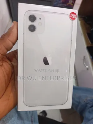 New Apple iPhone 11 128 GB White