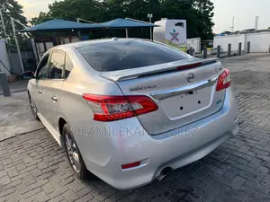 Nissan Sentra 2013 Silver