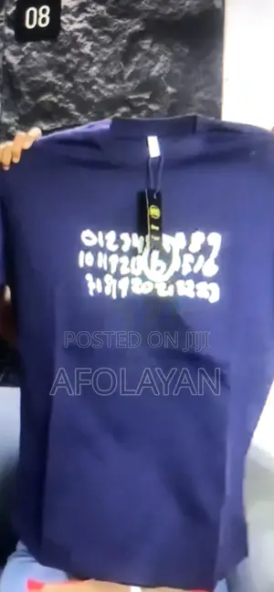 I Sell Unisex Wears Very Affordable