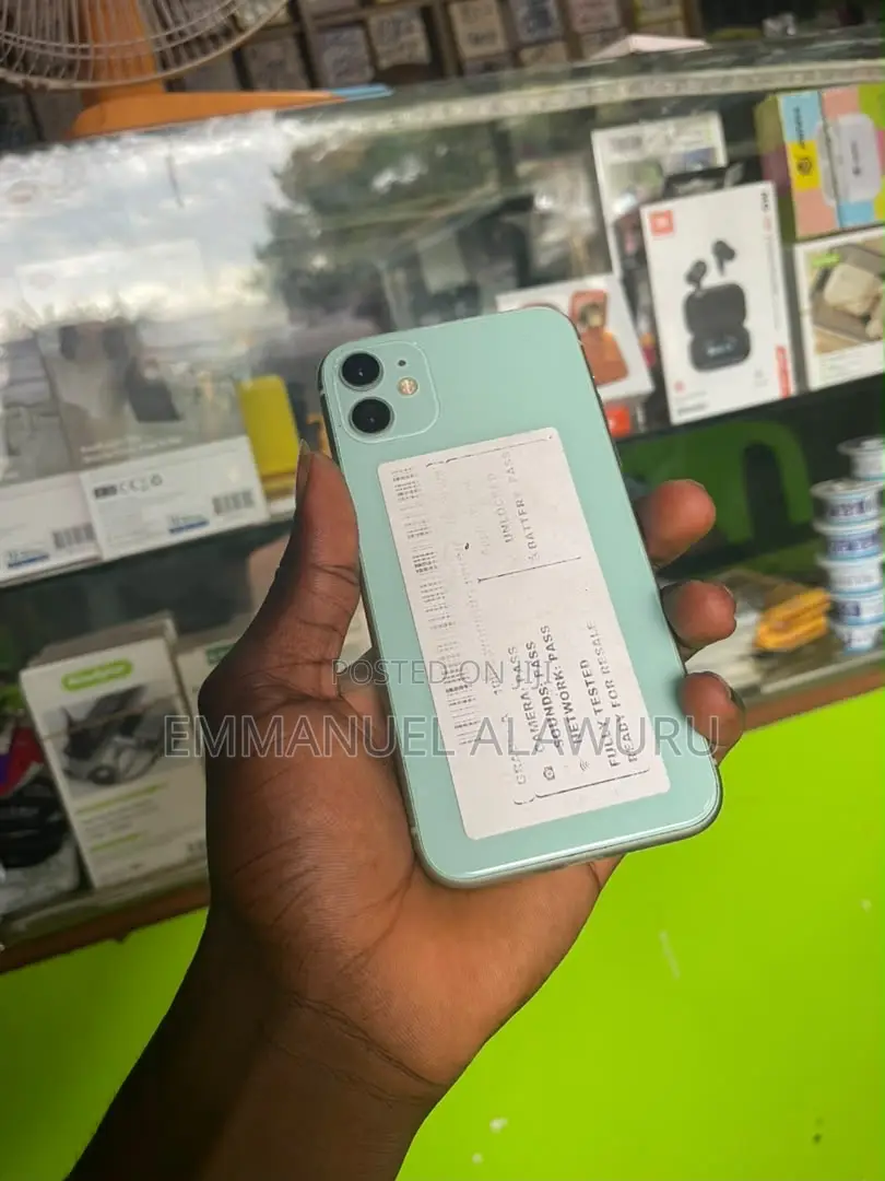 Apple iPhone 11 64 GB Green