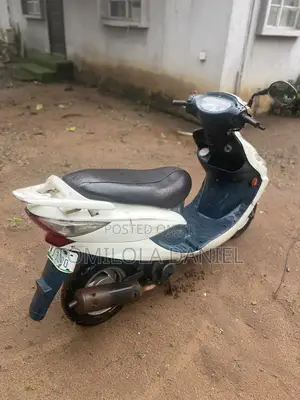 Kymco 2020 White