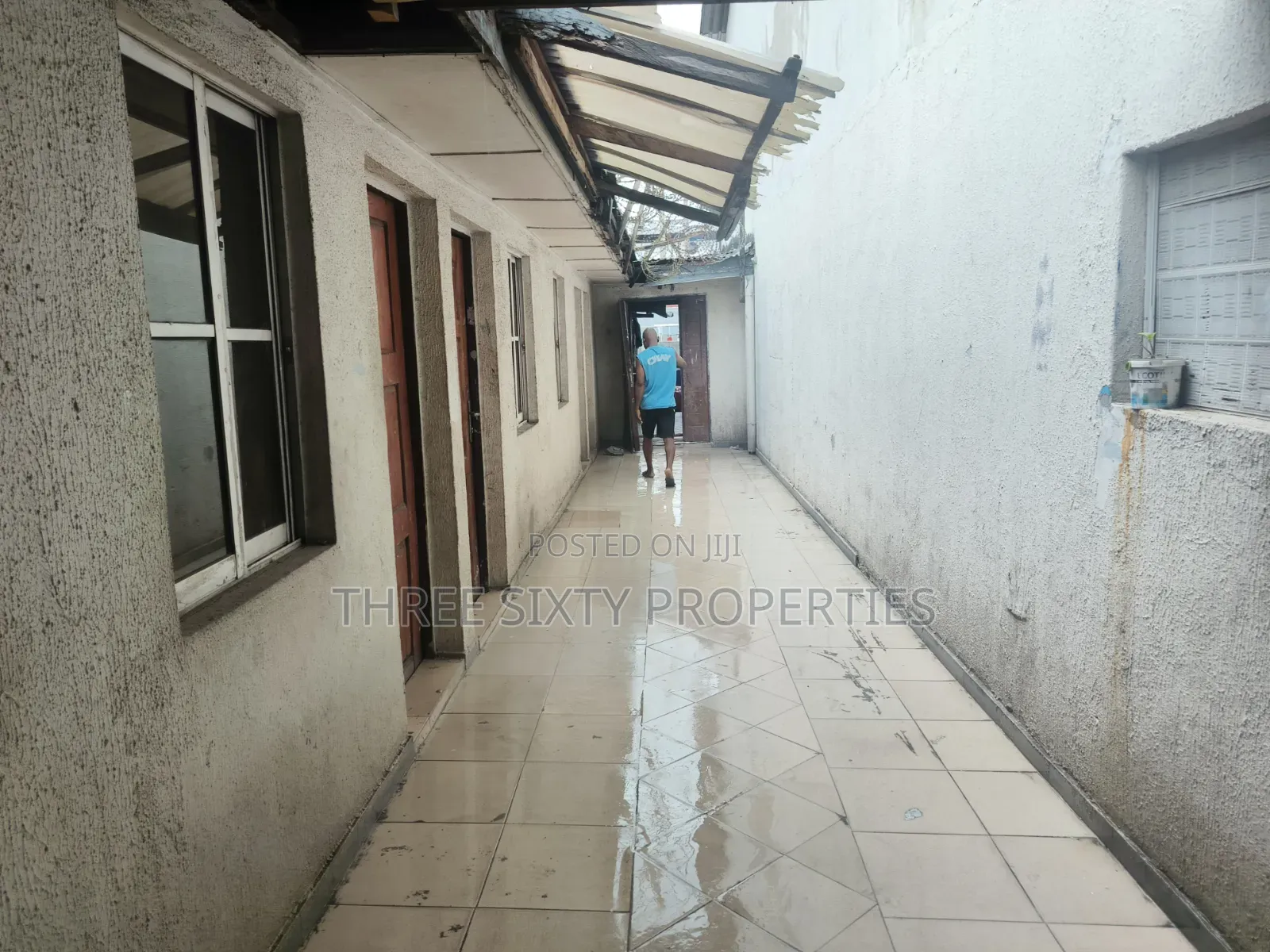 500sqm Warehouse on 850sqm Land
