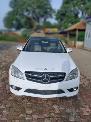 Mercedes-Benz C300 2009 White