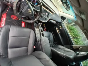 Toyota Avalon XLE 4dr Sedan (3.5L 6cyl 6A) 2014 Black