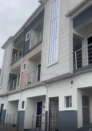 2bdrm Block of Flats in Kwemsville, Sangotedo for sale