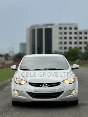 Hyundai Avante 2015 Silver