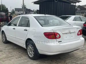 Toyota Corolla Sedan Automatic 2003 White