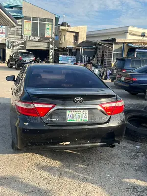 Toyota Camry 2016 Black