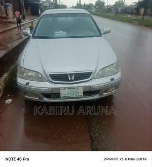 Honda Accord 2002 Silver