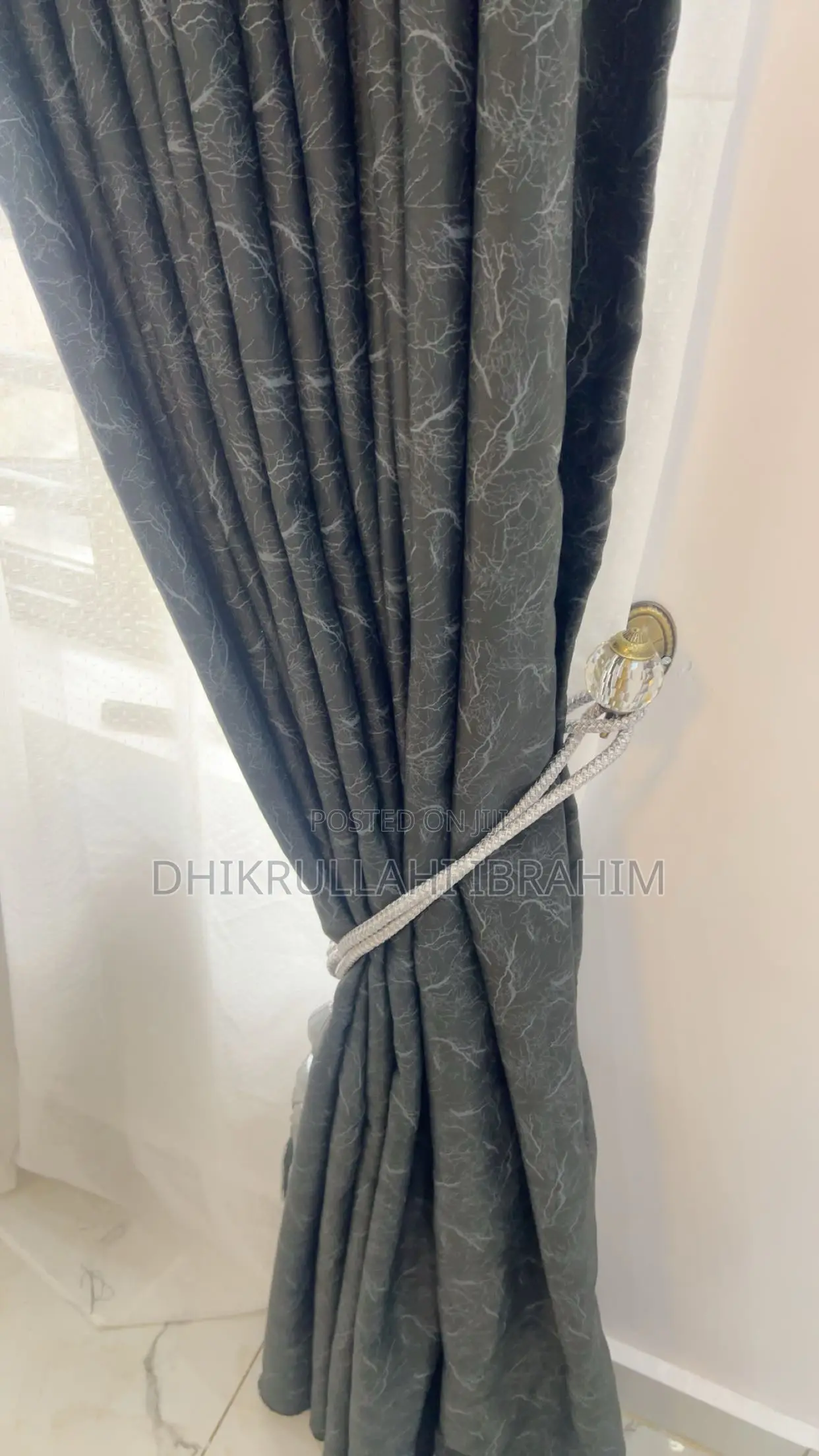 Turkish Curtain