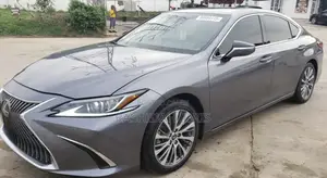 Lexus ES 2020 Gray