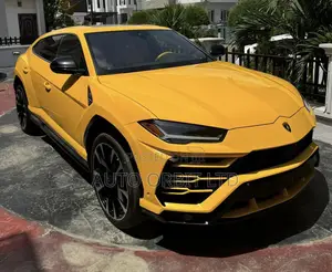 Lamborghini Urus Base 4dr AWD 2020 Yellow