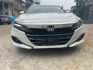 Honda Accord Sport 2018 White