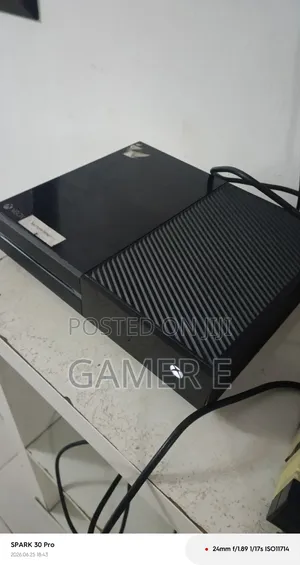 Xbox One With 3 Controls and 5 Games Installed