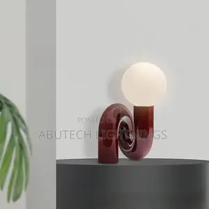 Luxurious Table Lamp
