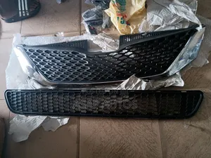 Front Grille Sienna 2015