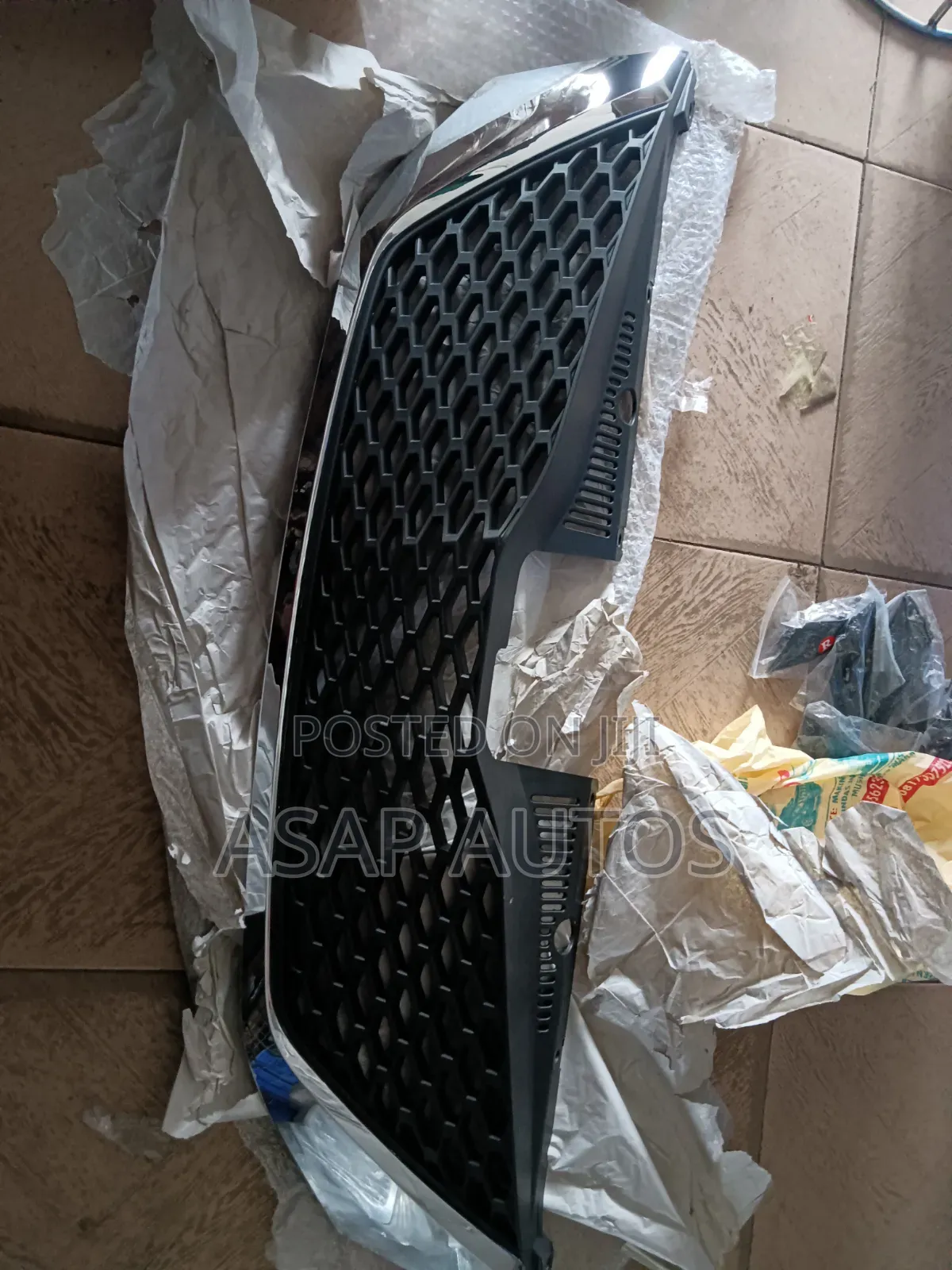 Front Grille Sienna 2015