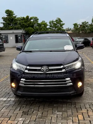 Toyota Highlander 2015 Blue