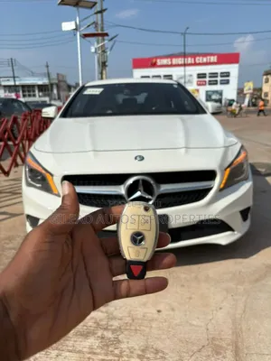 Mercedes-Benz CLA-Class 2015