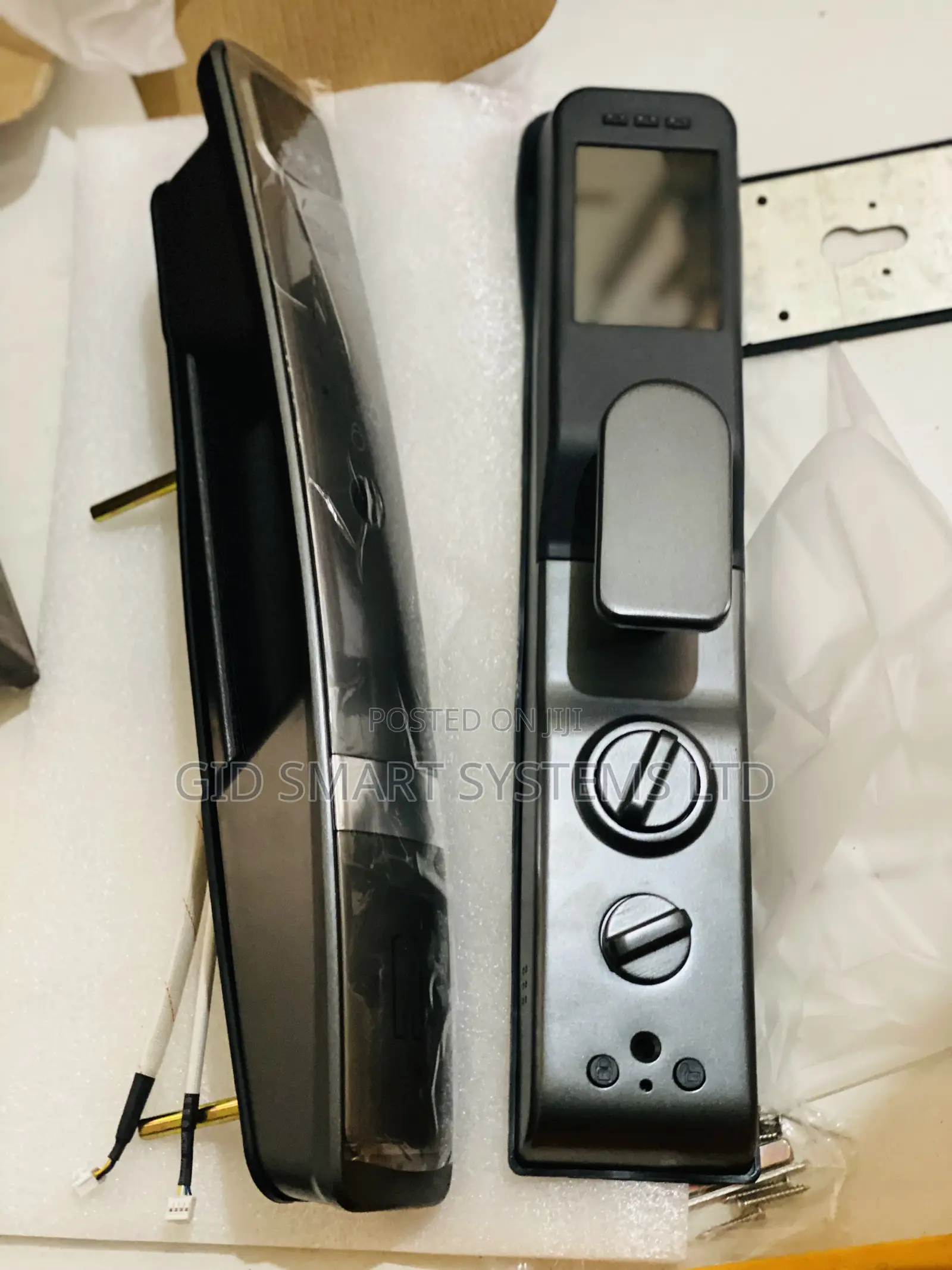Smart Door Lock With Remote