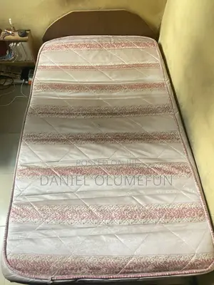 3.5x6x5-inch Mattress With Bedframe