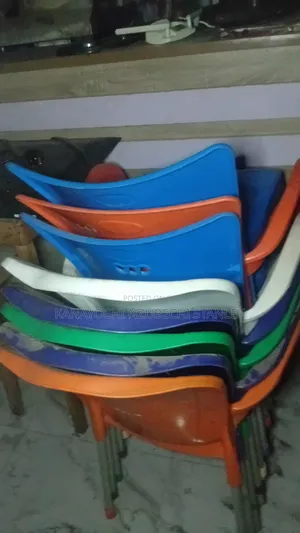 Plastic Chair With Aluminium Legs