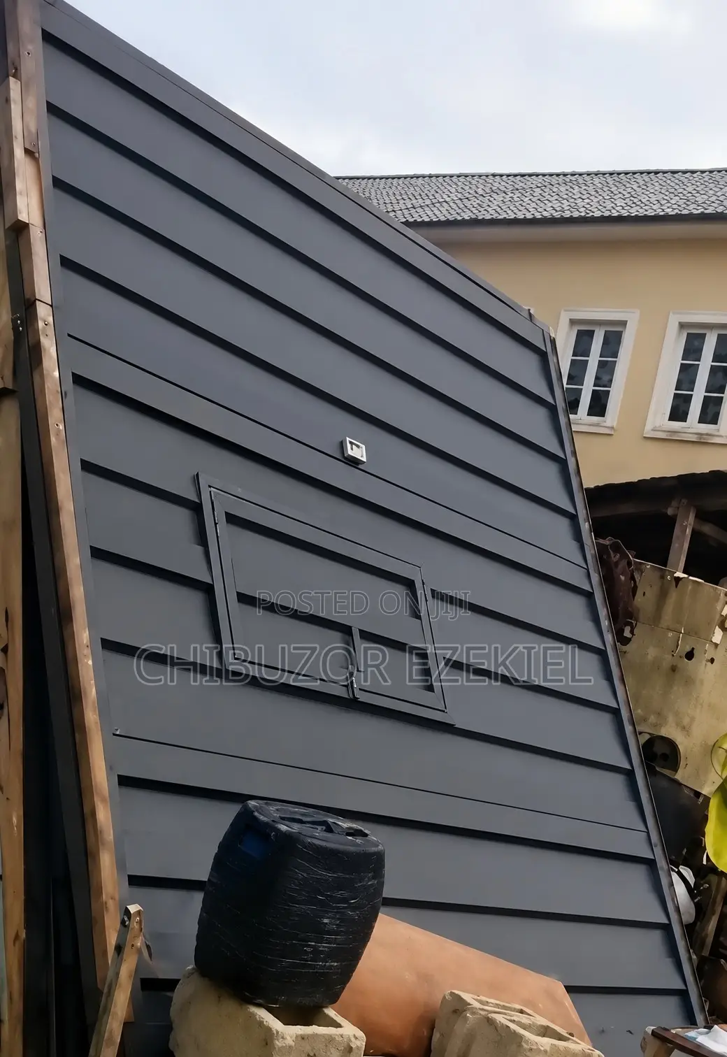 Shop Container