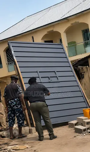 Shop Container