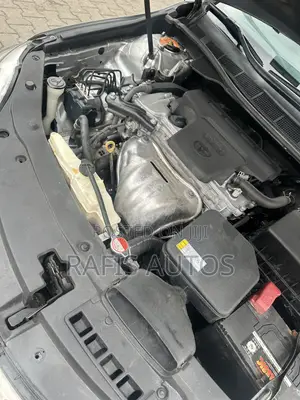 Toyota Camry SE 4dr Sedan (2.5L 4cyl 6A) 2016 Silver