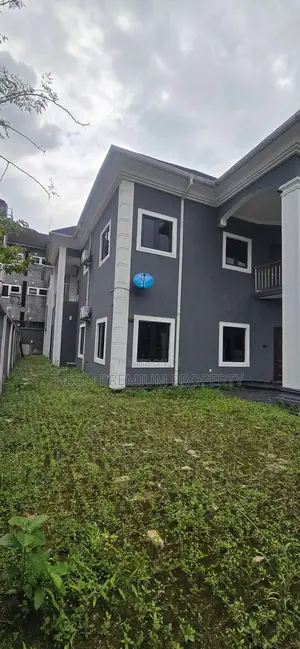 6bdrm Duplex in Abacha Road, G.R.A, for rent