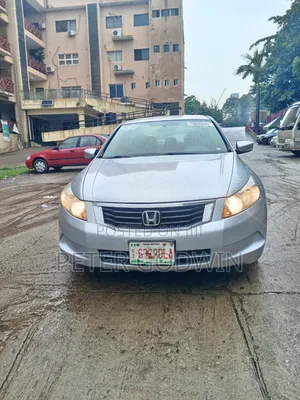 Honda Accord 2009 Silver