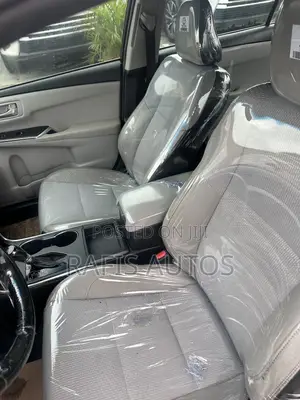 Toyota Camry SE 4dr Sedan (2.5L 4cyl 6A) 2016 Silver