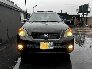 Toyota Matrix XR Hatchback FWD (1.8L 4cyl 4A) 2006 Black