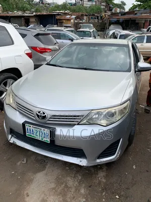 Toyota Camry 2013 Silver